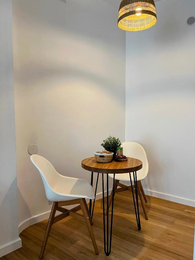 Sunshine Getaway - Stylish Studio In The Heart Of Ница Екстериор снимка