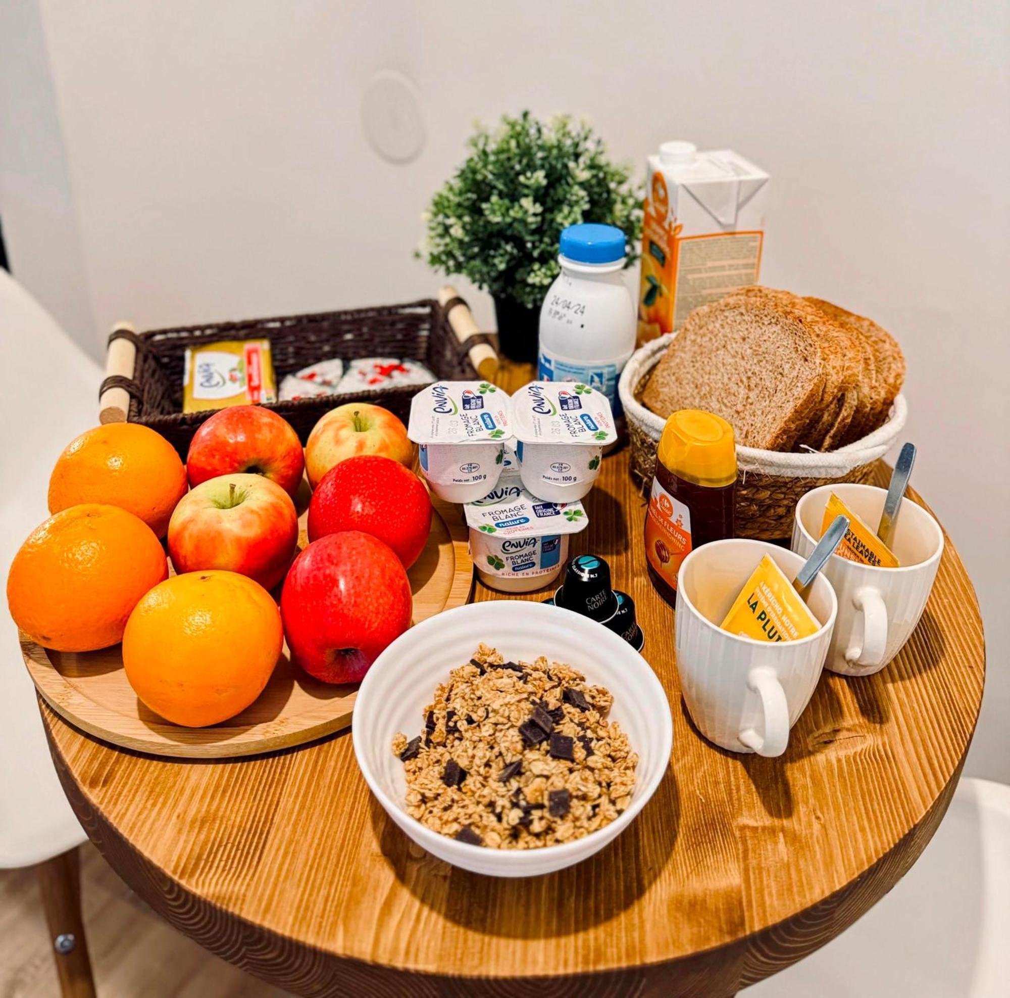 Sunshine Getaway - Stylish Studio In The Heart Of Ница Екстериор снимка