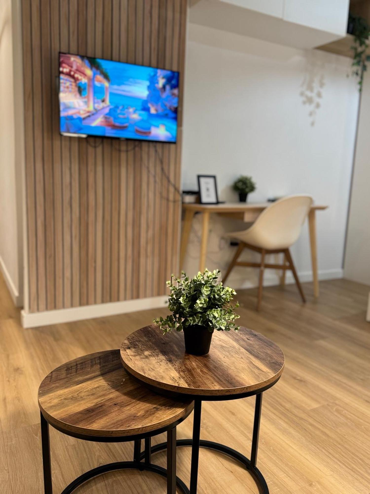 Sunshine Getaway - Stylish Studio In The Heart Of Ница Екстериор снимка